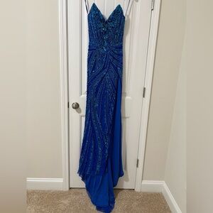 listing-status-banner